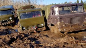 Алматинские полицейские всерьез взялись за водителей грязных машин