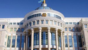 Президент РК подписал указ о награждении погибших при стрельбе в Алматы