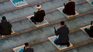 Пятничный намаз будет совершаться во дворах мечетей по всей стране – ДУМК