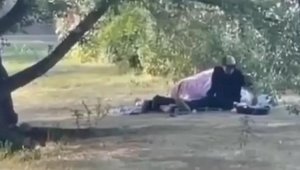 За непристойное поведение в парке наказали троих жителей Алматы