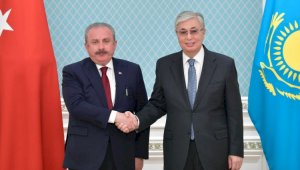 Президент РК принял председателя Великого национального собрания Турции