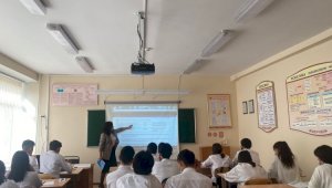В алматинской школе №19 прошла Неделя казахского языка и литературы