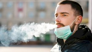 Ученые доказали, что курильщики умирают от коронавируса чаще некурящих