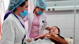 Женщина родила в приемном покое больницы в Алматы