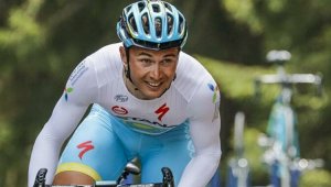 Казахстанский велогонщик Алексей Луценко победил в гонке Serenissima Gravel 2021