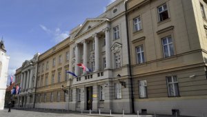 Невакцинированных депутатов Парламента Хорватии больше не пустят на работу