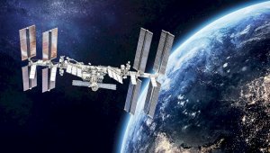 Космонавты покинут МКС, чтобы укрыться от космического мусора