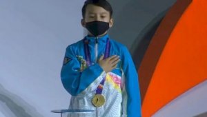 Юный гимнаст из Казахстана стал золотым призером ЧМ в Баку