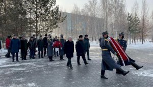80-летие битвы за Москву: в Нур-Султане почтили память героев-панфиловцев