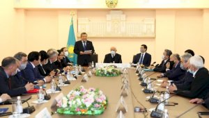Достижения Национальной академии наук РК обсудили на круглом столе в Алматы
