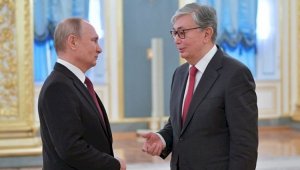 Путин пригласил Токаева приехать с визитом в Россию