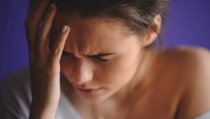 Пять признаков головной боли, при которых нужно немедленно обращаться к врачу