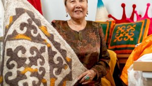 Тёплые традиции: Ауес Сагинаева воссоздает предметы одежды кочевников Великой степи