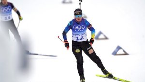 Казахстанская биатлонистка выступила в спринте Олимпиады