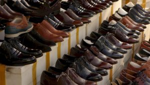 Бизнесменам, торгующим обувью, бесплатно оцифруют остатки немаркированного товара