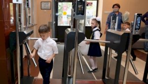 Будут ли сокращать школьные каникулы в Казахстане