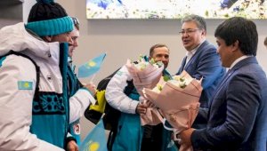 Казахстанские паралимпийцы вернулись из Пекина
