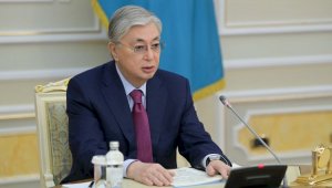 Токаев наградил ряд казахстанцев за вклад в развитие страны