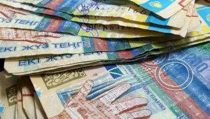 Обязаны ли продавцы магазинов принимать банкноты номиналом 200 тенге