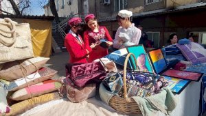 Мамы в деле: первая весенняя этно-экоярмарка прошла в Алматы