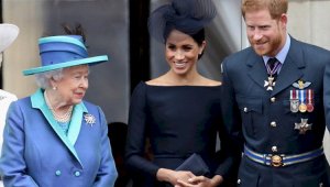 Впервые за два года: Принц Гарри и Меган Маркл наконец-то встретились с королевой
