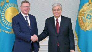 Президент Казахстана принял губернатора Омской области