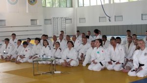 В Алматы проходит международный семинар для судей по дзюдо