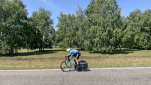 Алматинец намерен за шесть дней преодолеть 1200 км пешком и на велосипеде