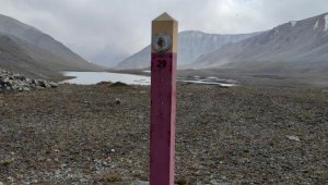 Шестеро казахстанских туристов незаконно пересекли госграницу во время походов в горы