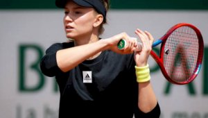 Елена Рыбакина и Александр Бублик завершили выступления на Roland Garros