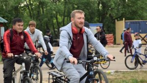 В столице Казахстана прошел массовый велопробег