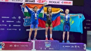 Казахстанская штангистка завоевала «бронзу» на ЧМ по тяжелой атлетике