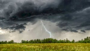 Южный циклон принесет в Казахстан дожди с грозами
