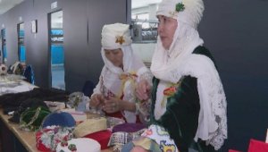 В столице Казахстана прошла выставка национальных головных уборов