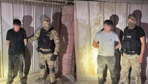 Двух домушников взяли с поличным в престижном районе Алматы