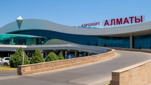 Строительство нового терминала в аэропорту Алматы обсудил Алихан Смаилов с Серканом Каптаном