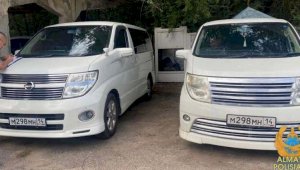 Две копии российского Nissan колесили по дорогам Алматы