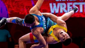 Казахстанец завоевал бронзовую медаль на ЧМ по греко-римской борьбе
