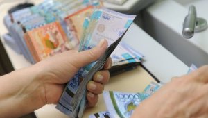 В рейтинге стран по чистой зарплате Казахстан занял 78-е место