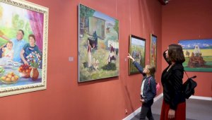 В Almaty Gallery торжественно завершилась выставка, приуроченная ко Дню семьи