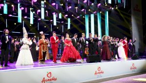 Арии на площадях: в преддверии Дня города под открытым небом в Алматы звучит живая классическая музыка
