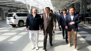 Крупнейший в Центральной Азии многофункциональный автоцентр открылся в Алматы