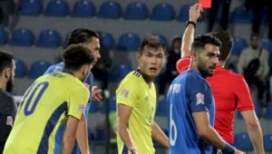 Футболисты Казахстана проиграли Азербайджану в последнем матче Лиги наций