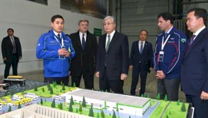 Президент посетил автобусный завод в Сарани