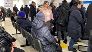 Сколько россиян запросили постоянную регистрацию в Алматы