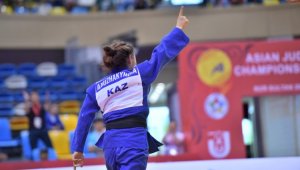Казахстанская дзюдоистка Абиба Абужакынова выиграла бронзу в турнире Grand Slam