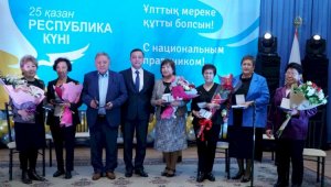 Медицинские работники Алматы отметили День Республики