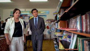 В школах Казахстана трудятся почти восемь тысяч библиотекарей