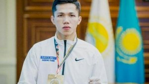 На ЧА-2022 по боксу Казахстан взял реванш у Узбекистана
