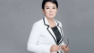 Салтанат Турсынбекова будет выступать пятой на теледебатах